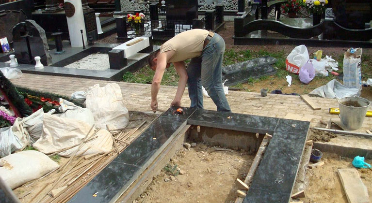 встановлення гранітних виробів коростишів